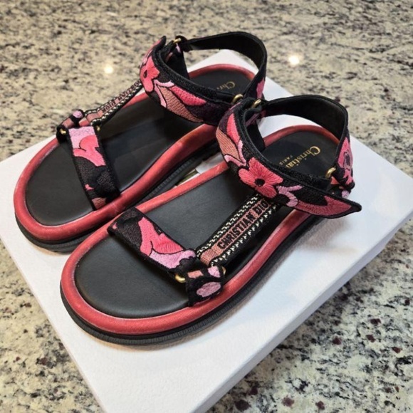 NEW DIOR D-Wave Sandals Size 39 - Picture 5 of 12